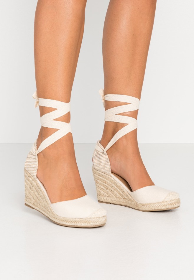 Coupe Large Dorian - Talons Hauts Gabor | Rose Exclusive